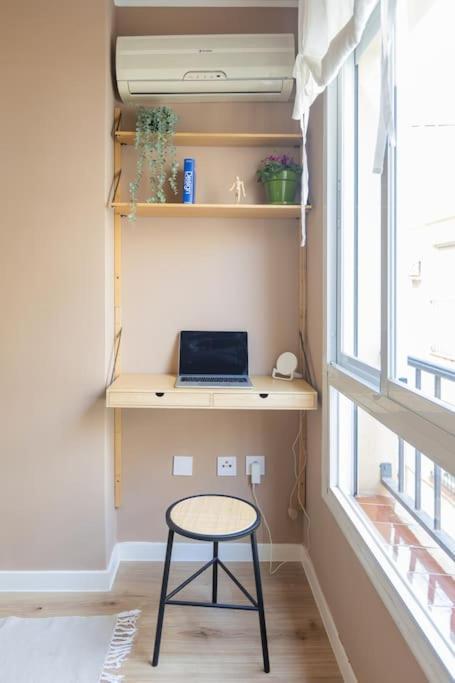 Downtown Flat With 46 Sqm Private Rooftop Terrace مالقة المظهر الخارجي الصورة